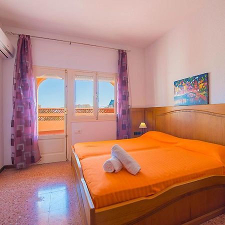 Villa Cronos - Plusholidays Кальпе Экстерьер фото